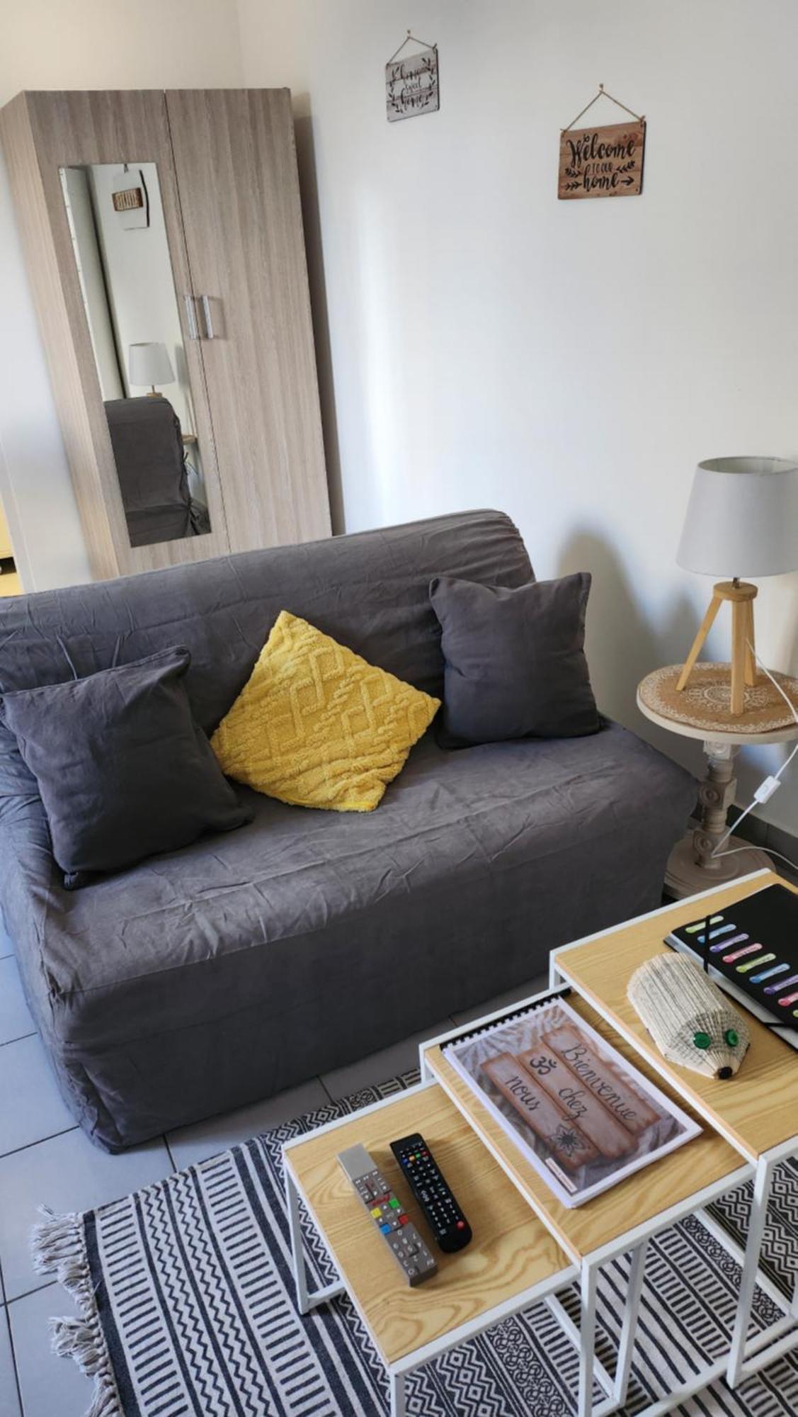 Joli Studio En Centre Ville Faremoutiers المظهر الخارجي الصورة