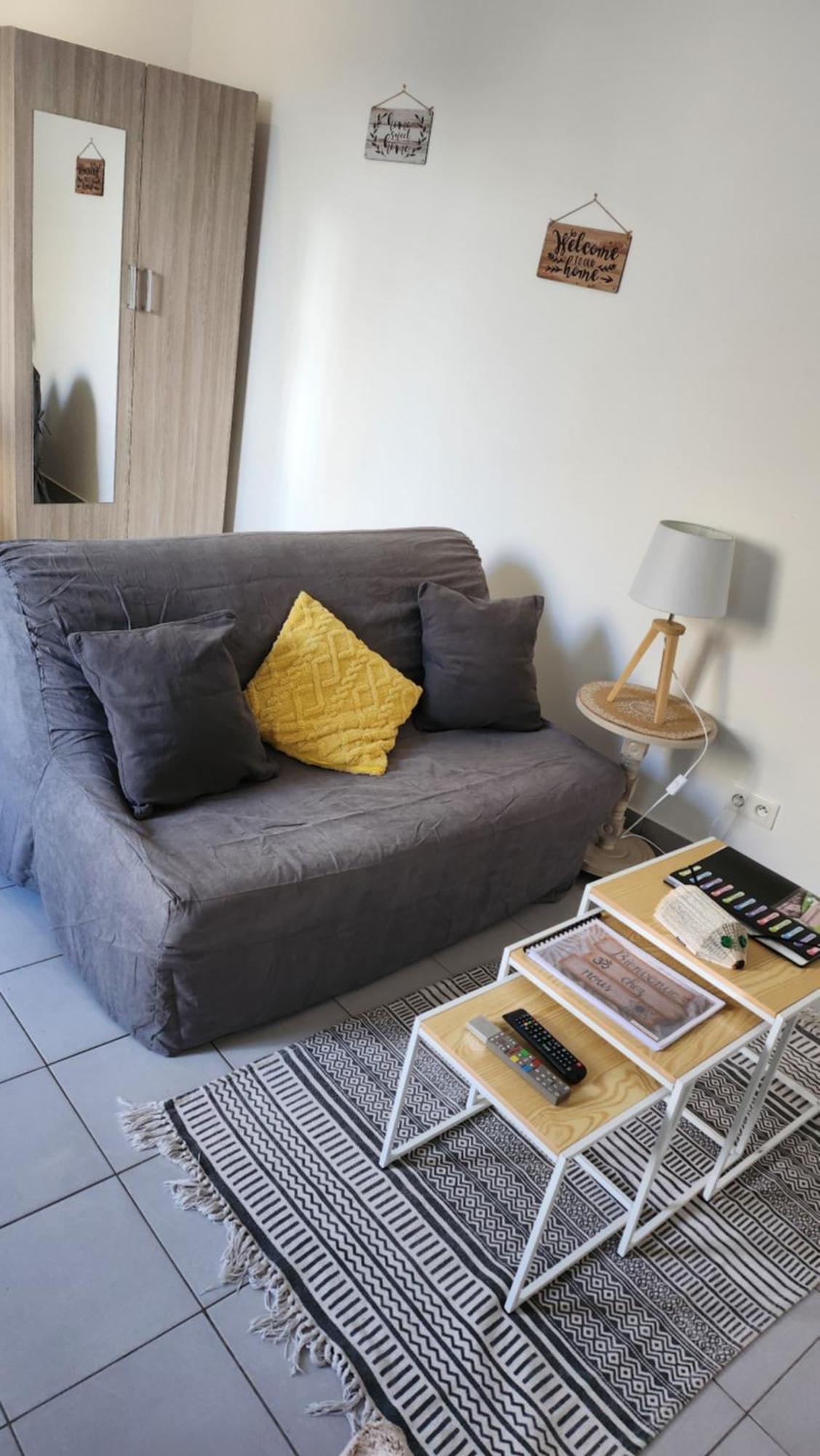 Joli Studio En Centre Ville Faremoutiers المظهر الخارجي الصورة